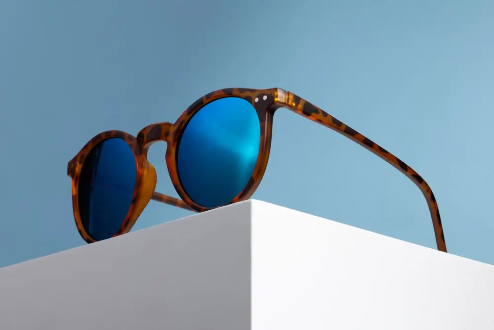 The Power of Accessories: Details That Transform